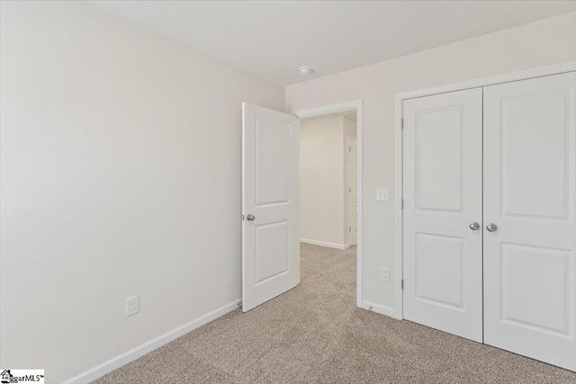 4 Stoneview Way, Taylors, SC 29687