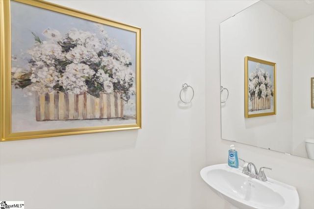 4 Stoneview Way, Taylors, SC 29687