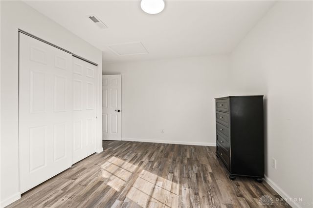 8349 Timber Walk Court, Huber Heights, OH 45424