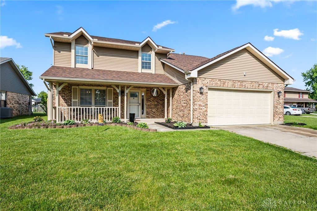 8349 Timber Walk Court, Huber Heights, OH 45424