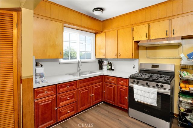9431 Laurel Avenue, Fontana, CA 92335