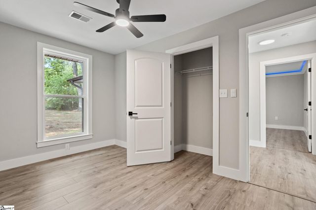 115 Hammond Avenue, Greer, SC 29651