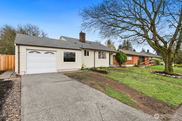 9444 26th Avenue SW, Seattle, WA 98106