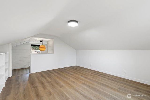 9444 26th Avenue SW, Seattle, WA 98106