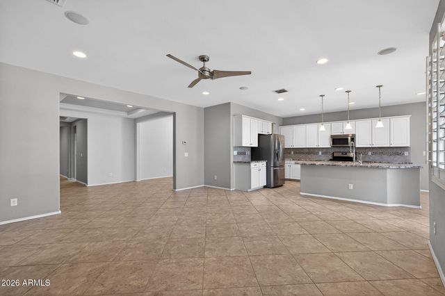 2138 W IAN Drive, Phoenix, AZ 85041