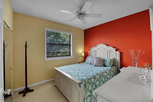 22199 CRESSMONT Place, Boca Raton, FL 33428