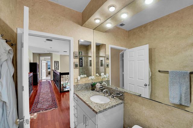 22199 CRESSMONT Place, Boca Raton, FL 33428