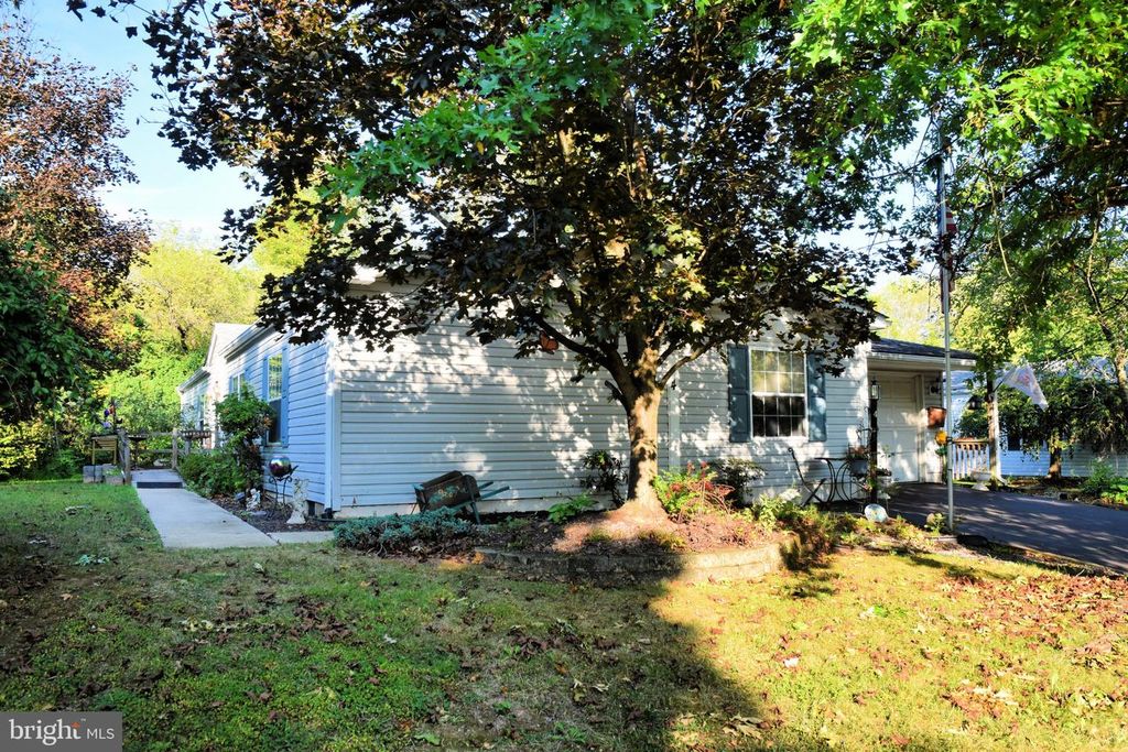 4 WILLIAMS WAY, SELLERSVILLE, PA 18960 — photo 3