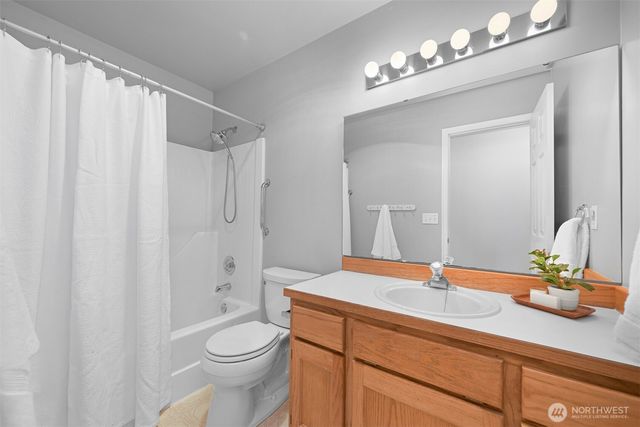 5 Horseshoe Circle, Bellingham, WA 98229