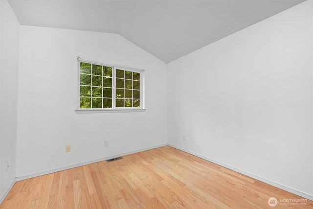 5 Horseshoe Circle, Bellingham, WA 98229