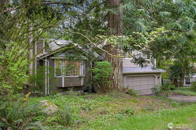 5 Horseshoe Circle, Bellingham, WA 98229