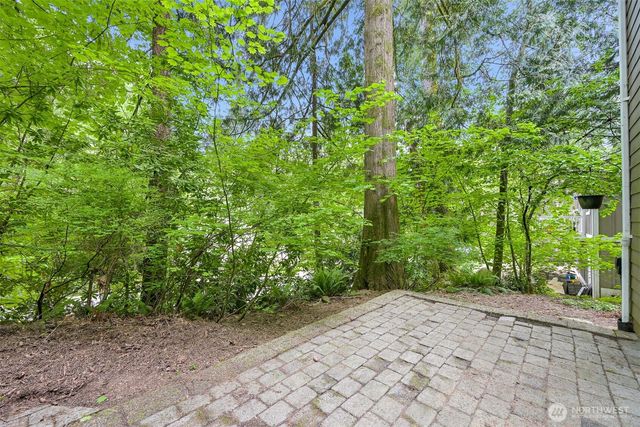5 Horseshoe Circle, Bellingham, WA 98229