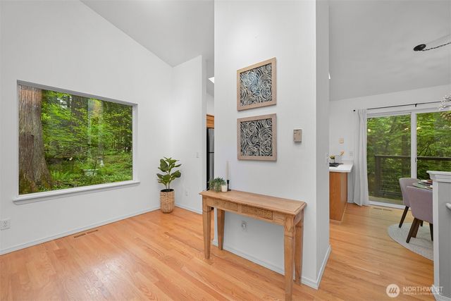 5 Horseshoe Circle, Bellingham, WA 98229