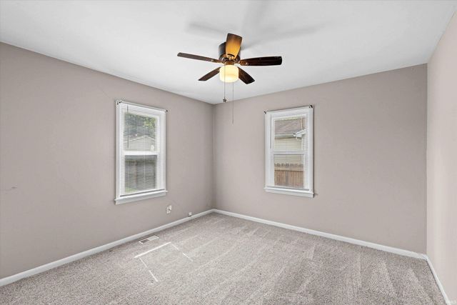 5829 N Kerth Avenue, Evansville, IN 47711