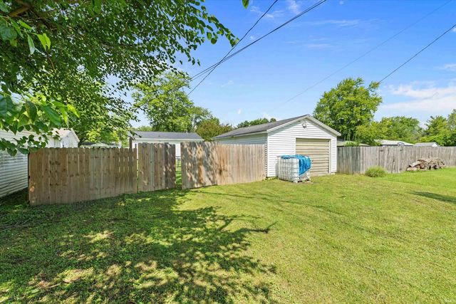 5829 N Kerth Avenue, Evansville, IN 47711