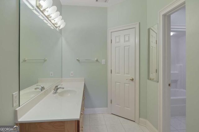 155 Highlands Forest Lane, Oxford, GA 30054