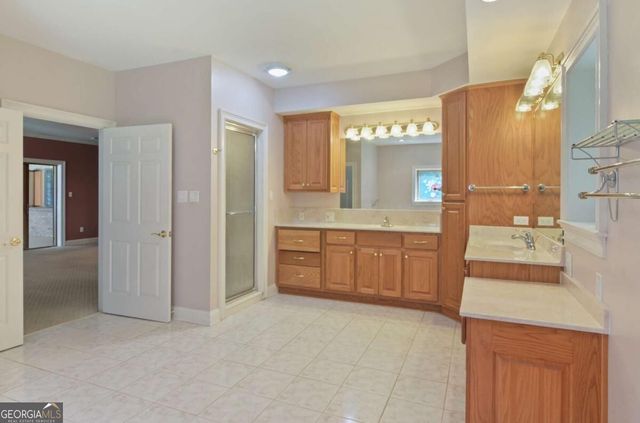 155 Highlands Forest Lane, Oxford, GA 30054