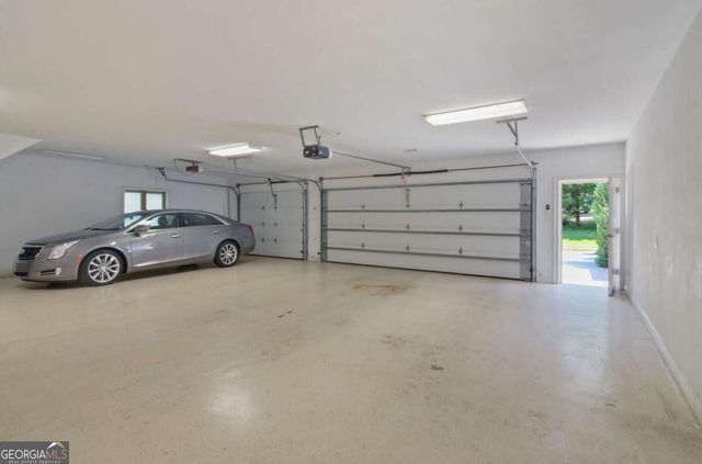 155 Highlands Forest Lane, Oxford, GA 30054