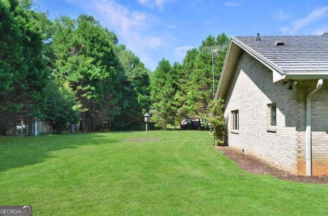 155 Highlands Forest Lane, Oxford, GA 30054