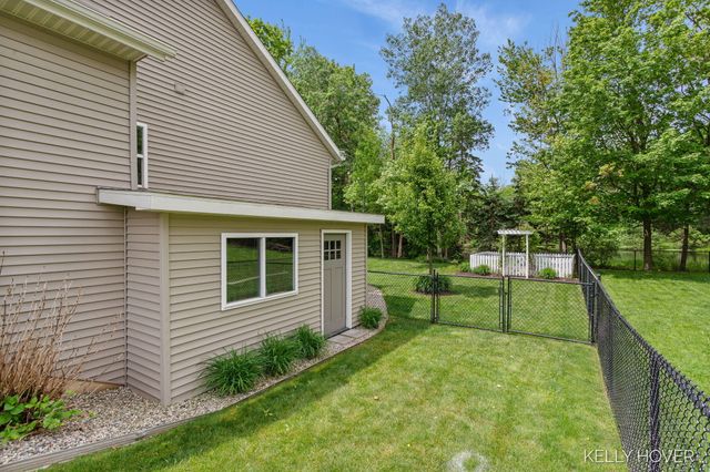 6521 Byron Woods Drive Sw, Byron Twp, MI 49315