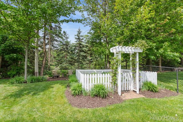 6521 Byron Woods Drive Sw, Byron Twp, MI 49315
