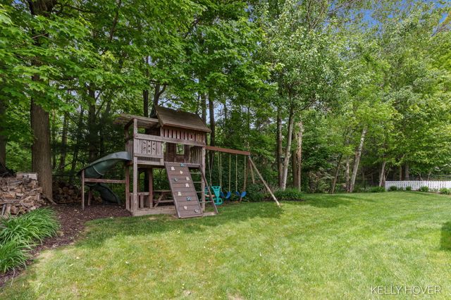 6521 Byron Woods Drive Sw, Byron Twp, MI 49315