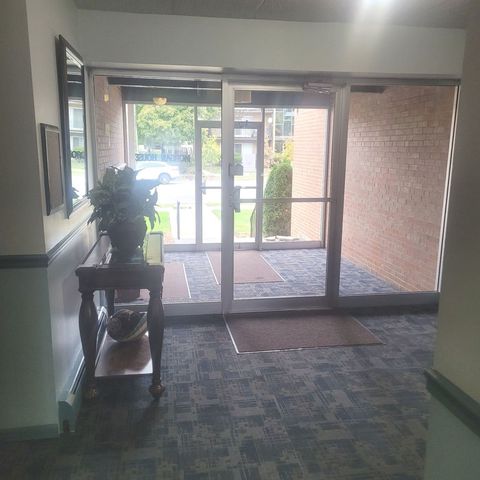 2215 W 111th Street 101, Chicago, IL 60643