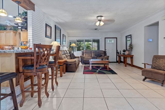 521 SW 59th Avenue, Plantation, FL 33317