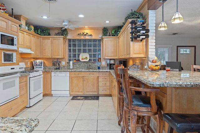 521 SW 59th Avenue, Plantation, FL 33317