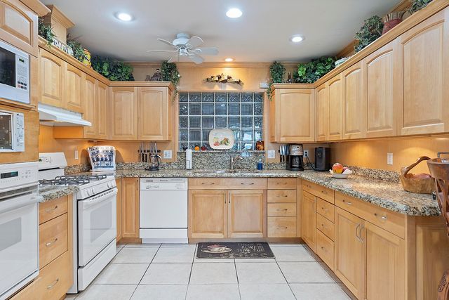 521 SW 59th Avenue, Plantation, FL 33317