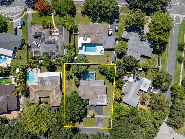 521 SW 59th Avenue, Plantation, FL 33317