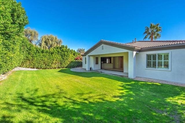 117 Rosetta Court, Palm Desert, CA 92211