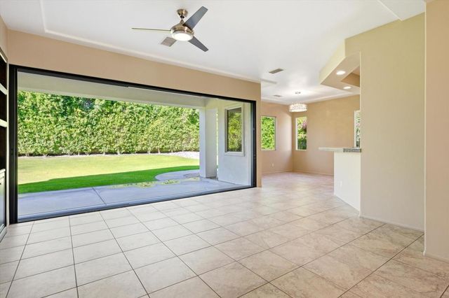 117 Rosetta Court, Palm Desert, CA 92211