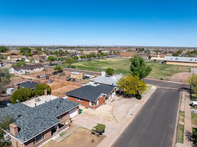 204 W Gilmore Street, Winslow, AZ 86047