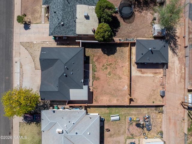 204 W Gilmore Street, Winslow, AZ 86047