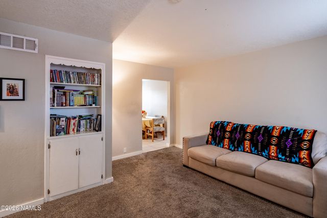 204 W Gilmore Street, Winslow, AZ 86047