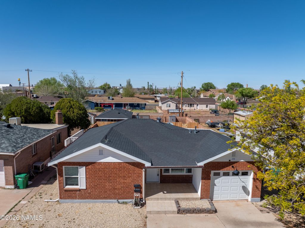 204 W Gilmore Street, Winslow, AZ 86047