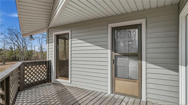 10765 Barker Ten Mile Road, St. Pauls, NC 28384