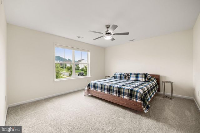 113 PARKVIEW WAY, Newtown Square, PA 19073