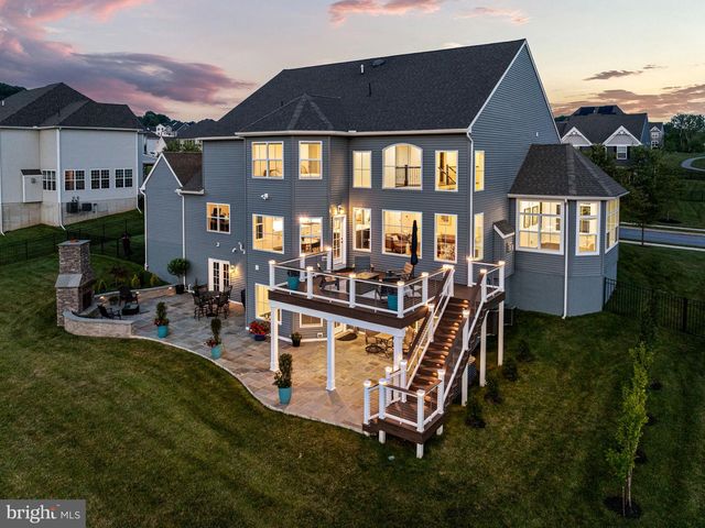 113 PARKVIEW WAY, Newtown Square, PA 19073