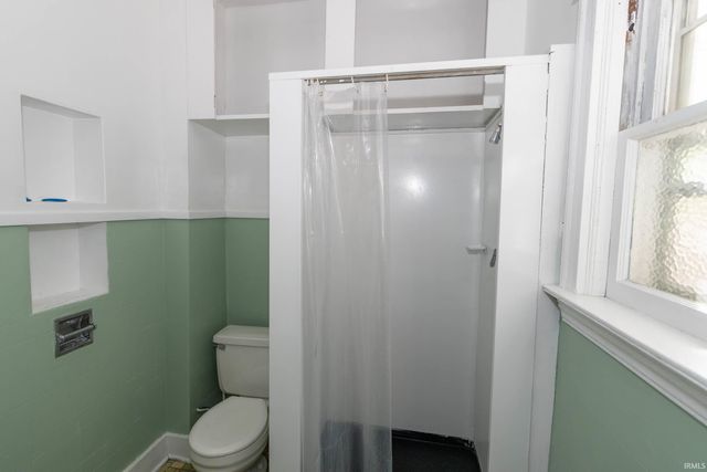 301 W Jackson Boulevard, Elkhart, IN 46516