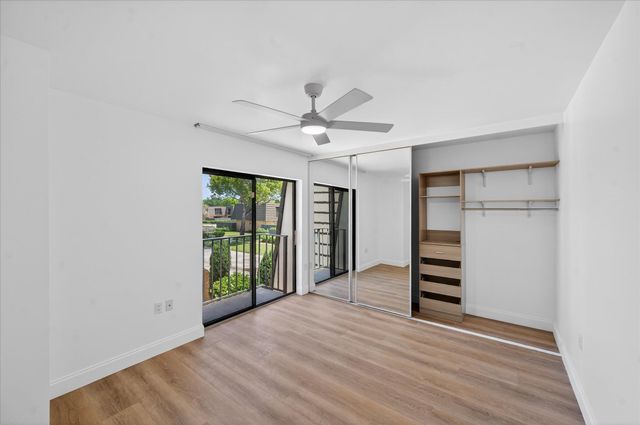 1617 16th Way, West Palm Beach, FL 33407