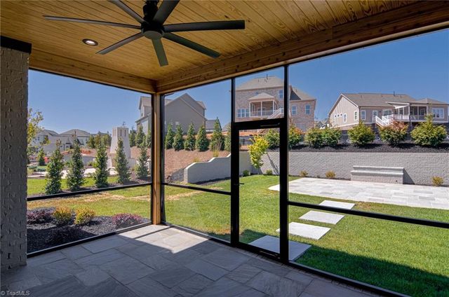 1193 Maple Chase Lane, Winston-salem, NC 27106