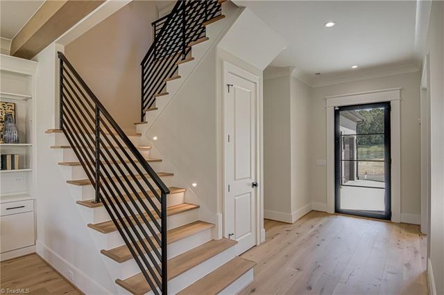 1193 Maple Chase Lane, Winston-salem, NC 27106