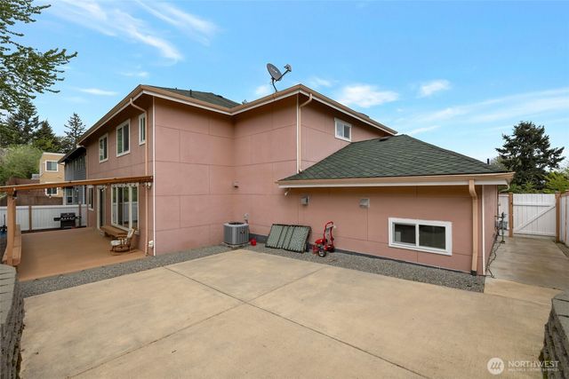 16741 46th Lane S, Seatac, WA 98188