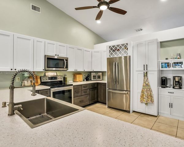 1225 SW Abisco Rd, Port St. Lucie, FL 34953