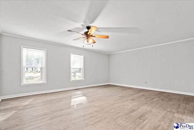 305 Virginia Ave, Cheraw, SC 29520