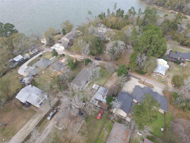 14436 Henry Calfee Drive, Willis, TX 77318