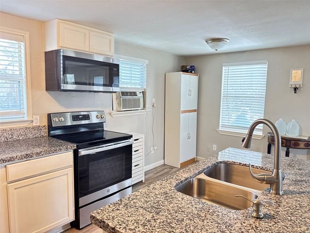 14436 Henry Calfee Drive, Willis, TX 77318