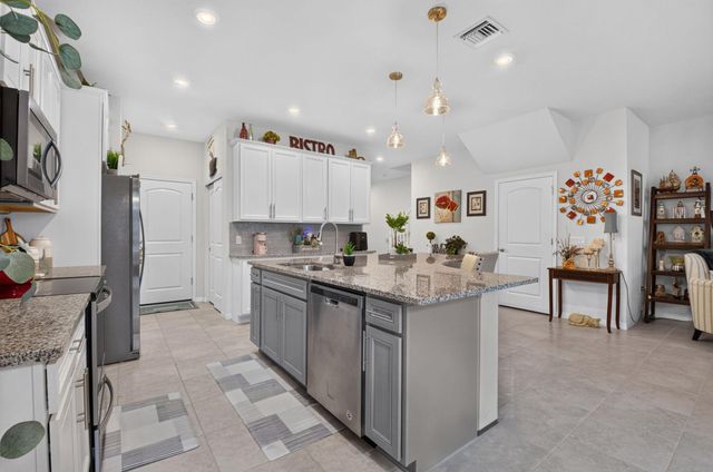 4601 SAN FRATELLO Circle, Lake Worth, FL 33467